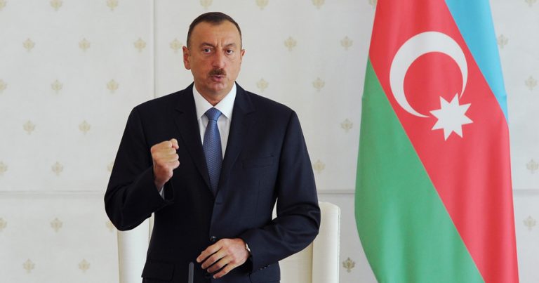 Ильхам Алиев: «Армяне сами признают, что не смогут противостоять нам и неделю»