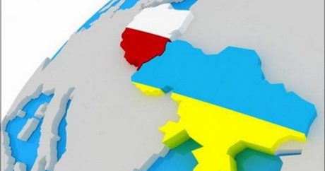 Польша пригрозила разорвать отношения с Украиной