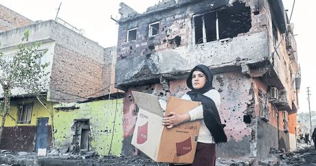 Разрушенный террористами ПКК юго-восток Турции строится заново