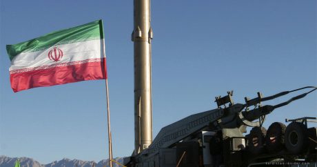 Иранские войска приступили к масштабным учениям, чтобы показать США готовность к войне