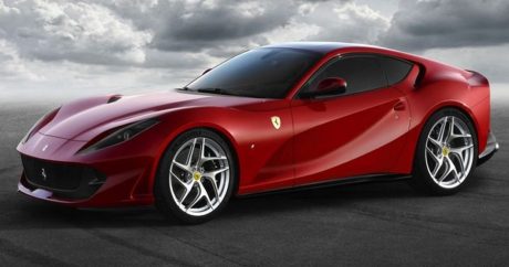 Ferrari представила свой самый мощный спорткар — ФОТО