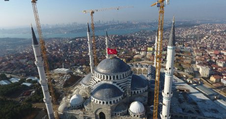 Самая большая мечеть в мире — ВИДЕО