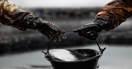 Хедж-фонды скупили треть мировых запасов нефти