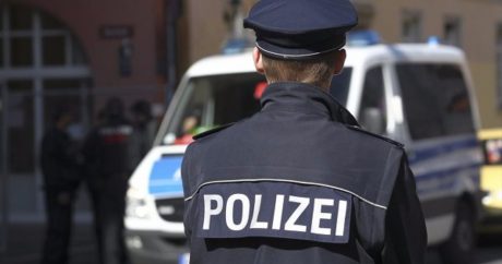 Немецкая полиция получит доступ к мобильным телефонам беженцев