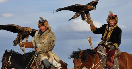В Монголии состоялся «Праздник беркутов» — ФОТО