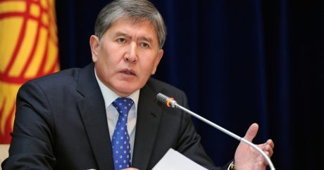 Атамбаев: «Кыргызский парламент стал органом распространения слухов»