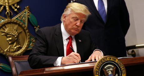 Трамп подписал новый миграционный указ