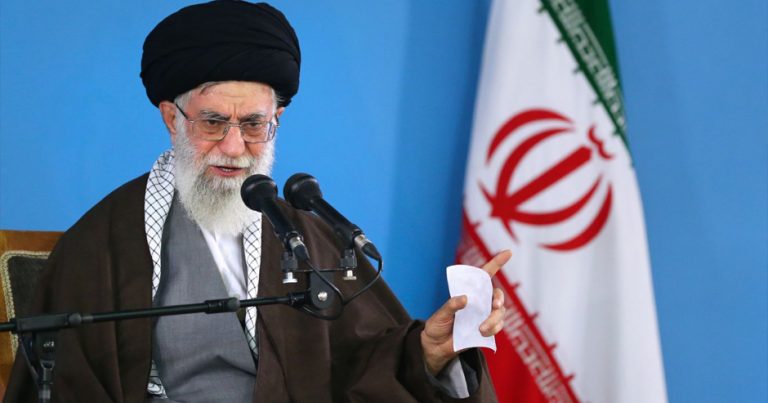 Хаменеи: «Скоро ноги США не будет на Ближнем Востоке»