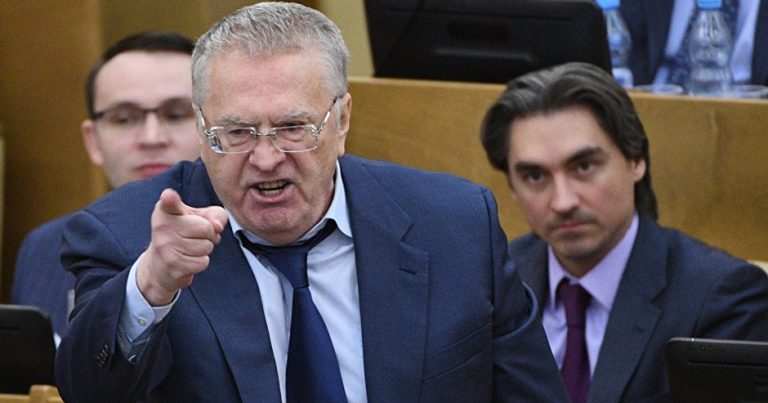 Жириновский депутатам путинской фракции: «Вы все здесь находитесь незаконно!»