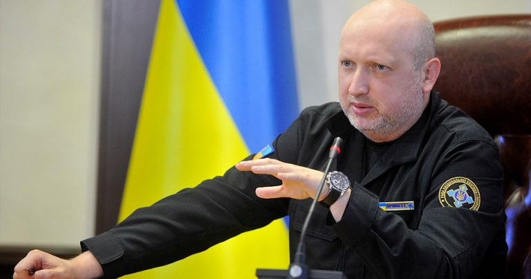Украина составит черный список всех политиков, незаконно посетивших аннексированный Крым