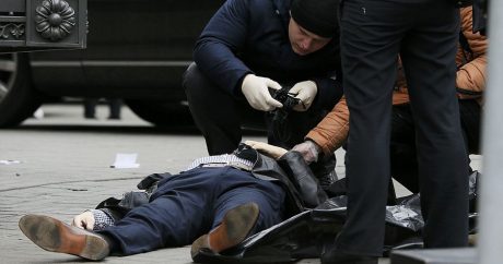 Момент убийства российского диссидента в Киеве — ВИДЕО