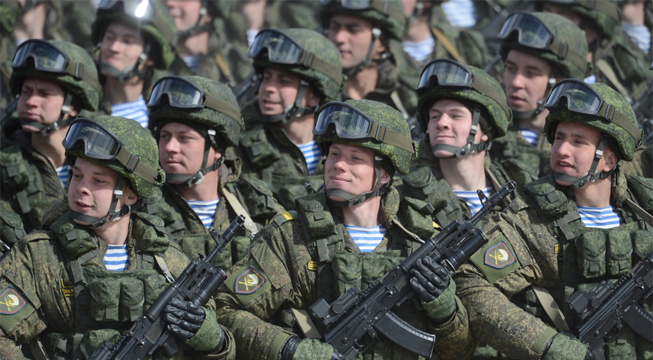 Россия увеличивает численность вооруженных сил