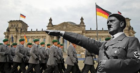 Гитлеровский привет: фашисты захватывают бундесвер