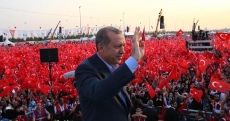 Российский эксперт: «Эрдоган успешно разрушает агентурную систему Запада внутри Турции»
