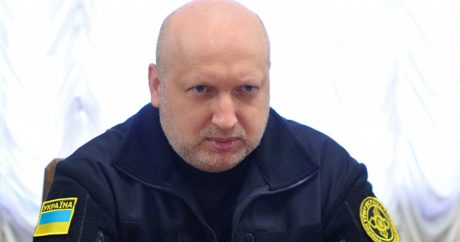 Турчинов: «Наша задача — метр за метром, километр за километром освободить Донбасс»