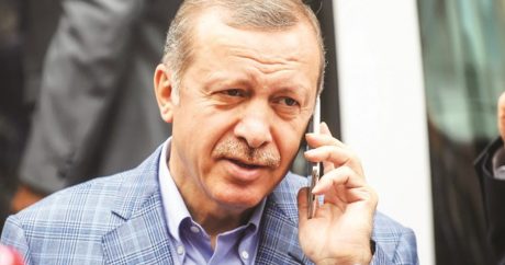 Президент Эрдоган позвонил трем политическим лидерам