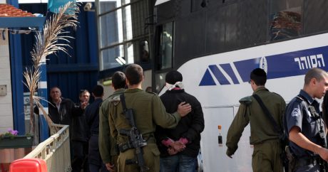 Палестинцы в тюрьмах Израиля объявили массовую голодовку