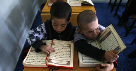 В Китае уйгурам запретили давать своим детям мусульманские имена