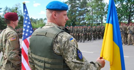 Украинский политолог: «Военные инструкторы НАТО готовят наших военных на полигонах в Западной Украине»