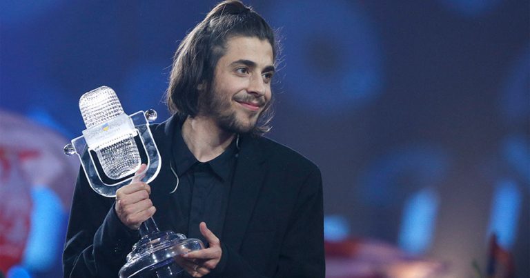 Победителем Евровидения-2017 стал представитель Португалии