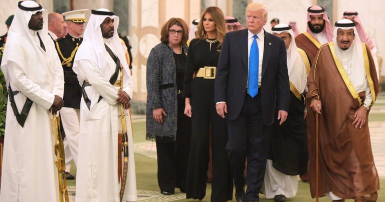 Арабские шейхи вложат $100 млн в благотворительный фонд Иванки Трамп