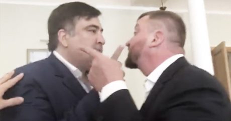 Саакашвили устроил истерику в министерстве юстиции — ВИДЕО