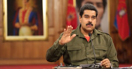 Мадуро объявил о референдуме на фоне протестов