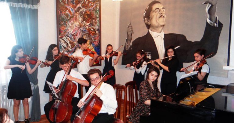 В Баку прошло мероприятие «Дети в музыке» — ФОТО