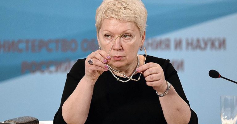 Российский министр: «Страны СНГ должны вернуться к кириллице»