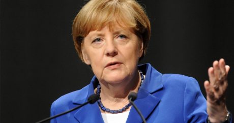 Меркель: «Мы должны сохранять диалог с Турцией»