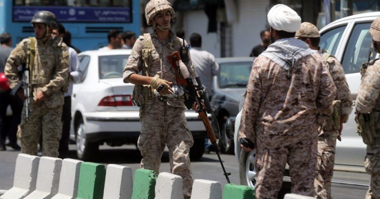 Названы имена исполнителей двойного теракта в Тегеране