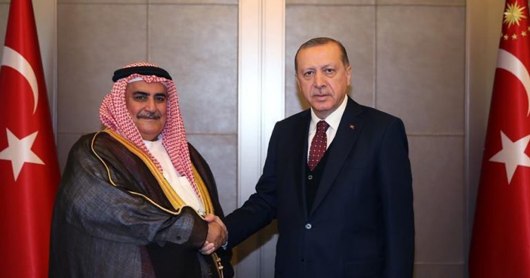 Арабские монархи отправили главу МИД Бахрейна к Эрдогану: «Не мешайте свергнуть Ат-Тани»