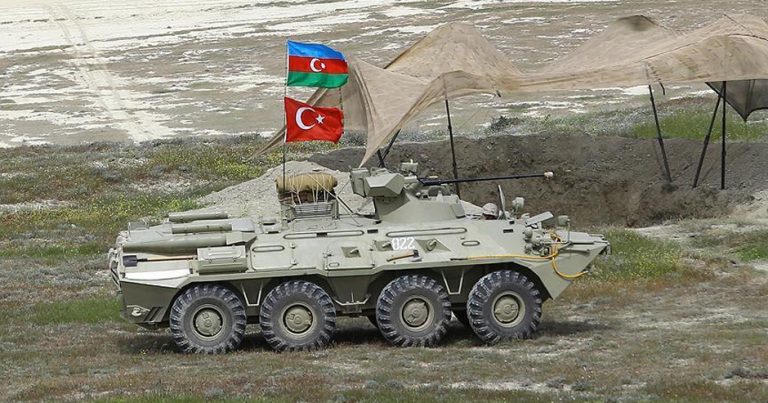 ВС Азербайджана и Турции проводят военные учения в Нахчыване