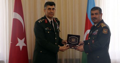 Азербайджан и Турция обсудили военное сотрудничество