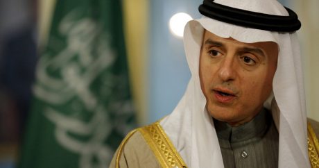 Саудовская Аравия готова поставлять продовольствие в Катар