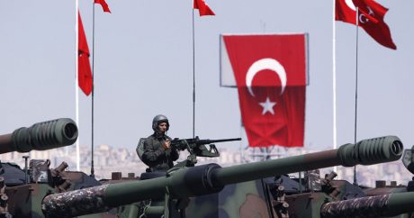 В Катар прибыла первая группа турецких военных