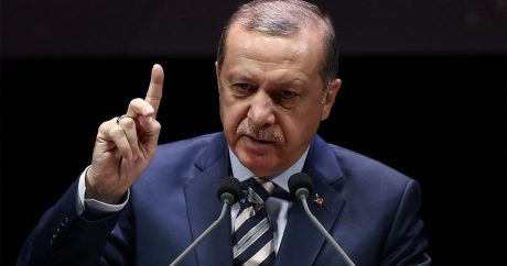 Эрдоган: Турция не намерена выводить военную базу из Катара