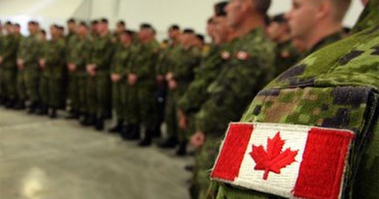 Канада отказалась отправлять войска в Афганистан