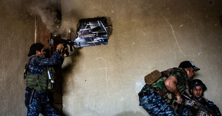 Oстросюжетные кадры антитеррористической операции в Ираке — ФОТО