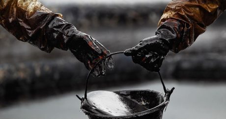 Азербайджан — самый крупный поставщик нефти в Украину