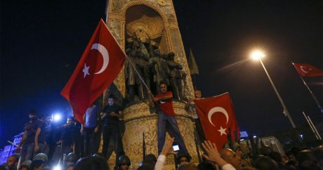 В Турции по делу о госперевороте уволили еще 7 тысяч силовиков