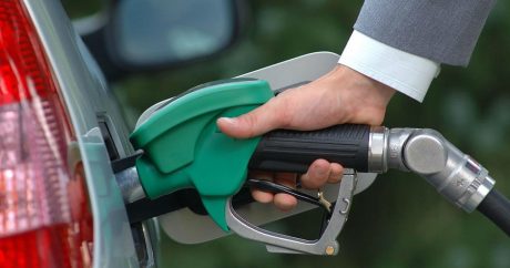 Почему в нефтедобывающей стране цены на бензин растут?