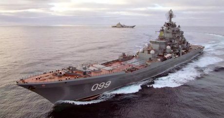 Россия перебрасывает боевые ударные корабли на Балтику — ВИДЕО