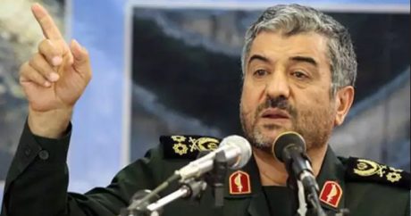 Командующий КСИР: США следует убрать свои базы от границ Ирана