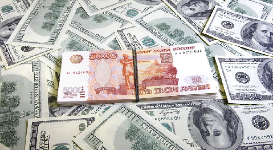 Россия сократит зависимость от американских платежных систем и от доллара