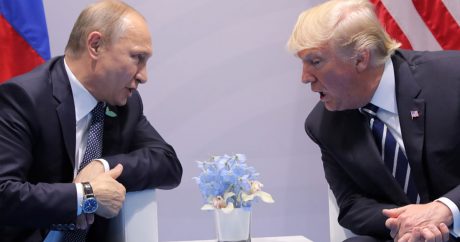 «Россия должна сказать большое спасибо американской политической элите» — Российский эксперт