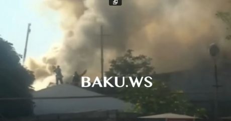 В Баку горит завод «Gazelli»