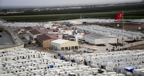 Турция не будет расширять лагеря для беженцев