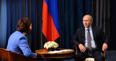 Путин дал интервью кыргызской журналистке — ВИДЕО