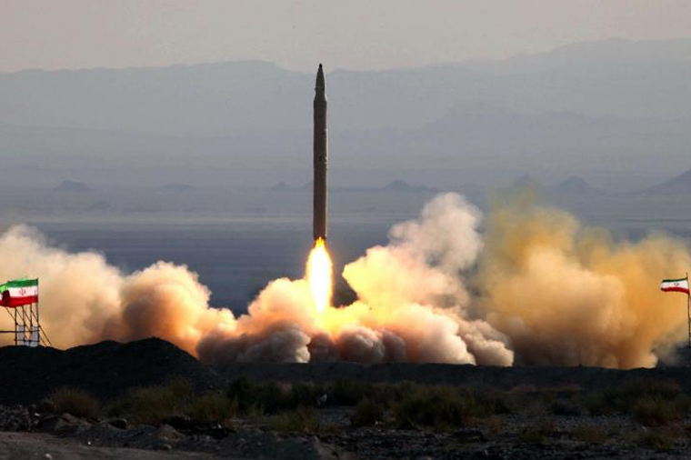 Иран провел испытание новой баллистической ракеты — ВИДЕО